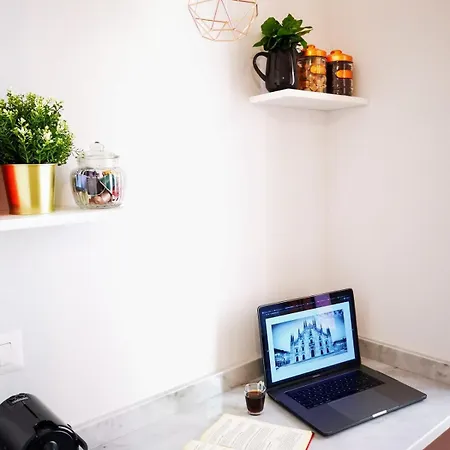 Apartment Cozy Flat 50 Meters From The Metro