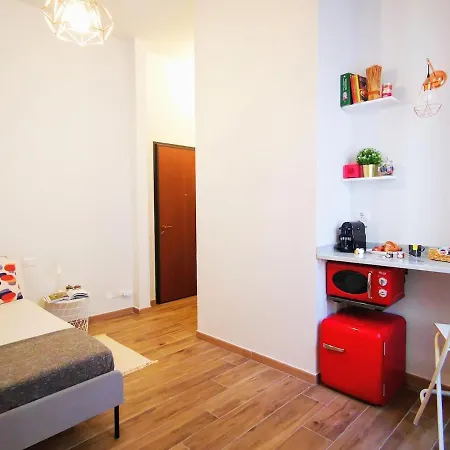 Apartment Cozy Flat 50 Meters From The Metro *